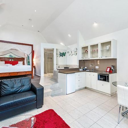 Chalet On Gallery Walk - King Bed, Spa, Fireplace, Wifi & Netflix, Linger A While Mount Tamborine Buitenkant foto