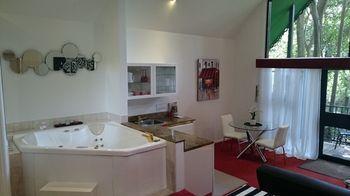 Chalet On Gallery Walk - King Bed, Spa, Fireplace, Wifi & Netflix, Linger A While Mount Tamborine Buitenkant foto